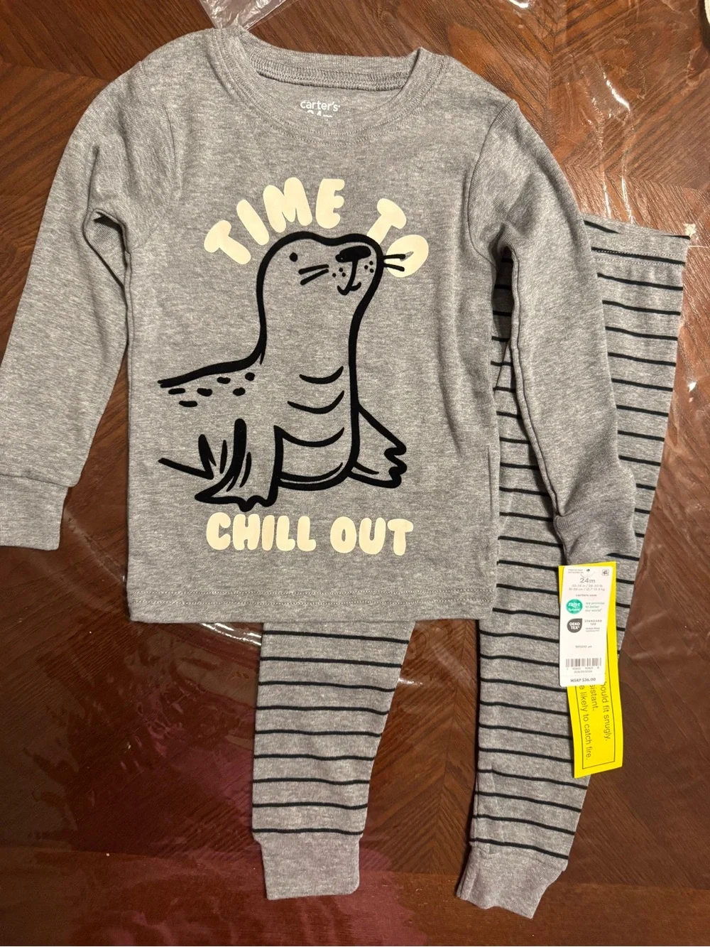 Carter’s baby boy 24 months 2-Pack Seal Print Thermal Pajamas - Gray & Cream